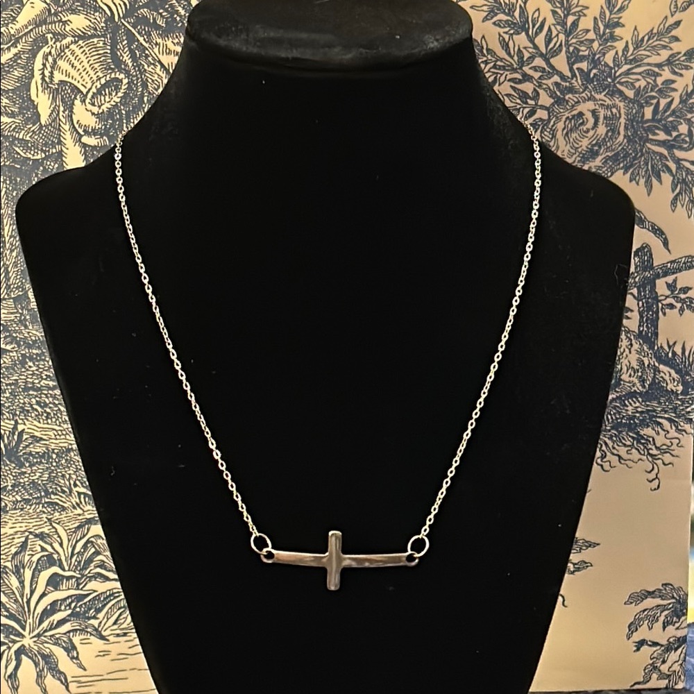 Elegant Silver Cross Necklace